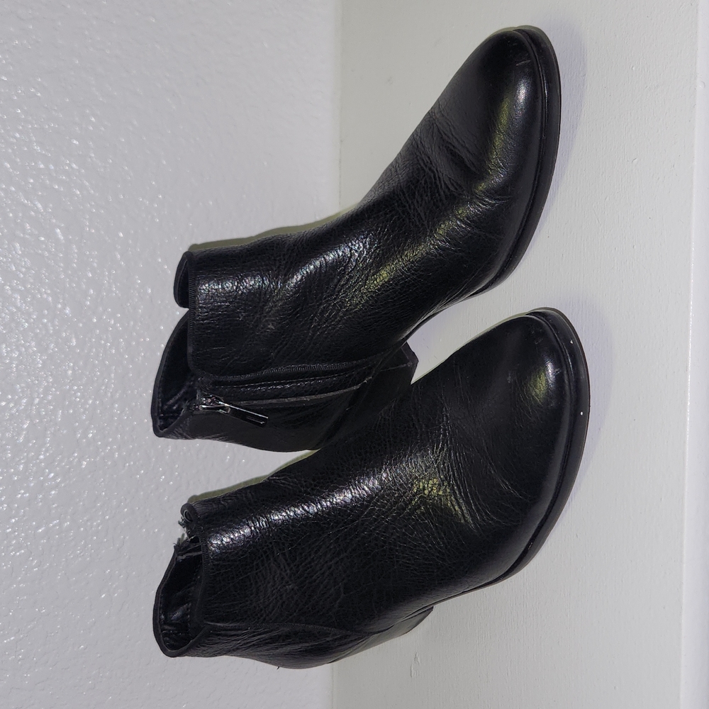 Sam Edelman Black Leather Booties